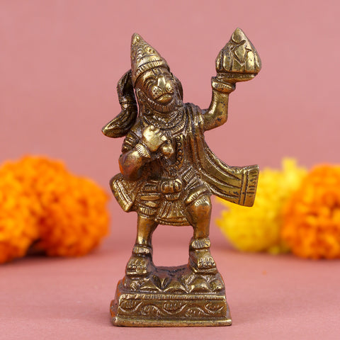 3.3 Inch Brass Hanuman Idol – Small Yet Powerful Statue for Devotion, Home Temple, Car Dashboard, or Spiritual Gifting. No.1 Brass Idol Store www.satvikstore.in