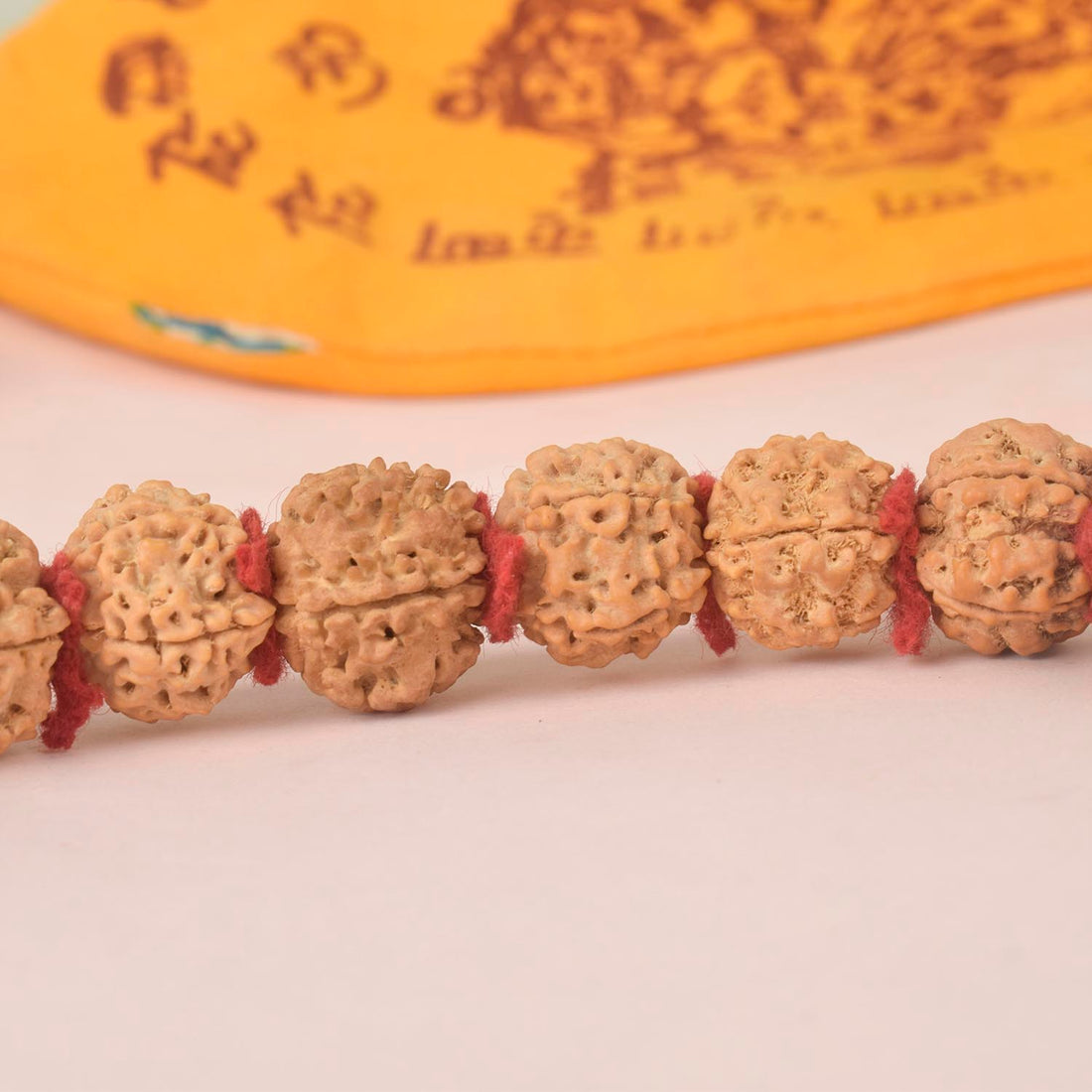 5 Mukhi Kanthi Semi Pathariya Rudraksha Mala