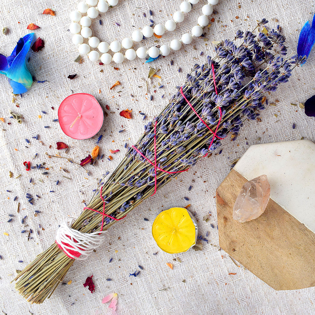 LAVENDERS WITH CLEAR QUARTZ POINTER HEALING SMUDGES