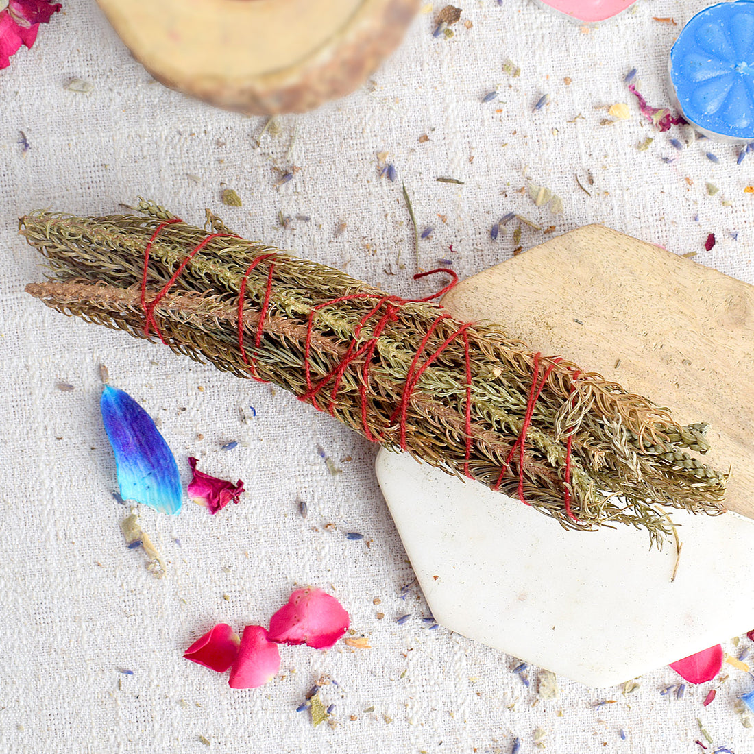 CEDAR HEALING SMUDGES