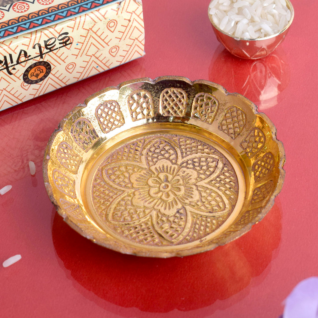 Laddu Gopal Nakashi Bhog Thali is a beautifully hand-crafted, intricately designed offering tray made from high-quality material, perfect for presenting offerings to Lord Krishna during prayers and rituals. Ideal for Laddu Gopal Pooja – India’s Largest Pooja Accessories Brand – www.satvikstore.in