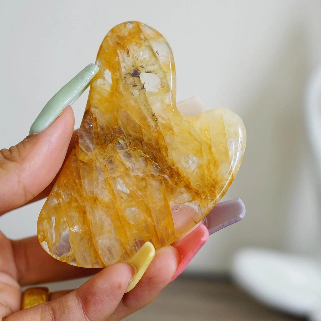 Citrine Face Roller with Gua Sha – Radiance & Positive Energy