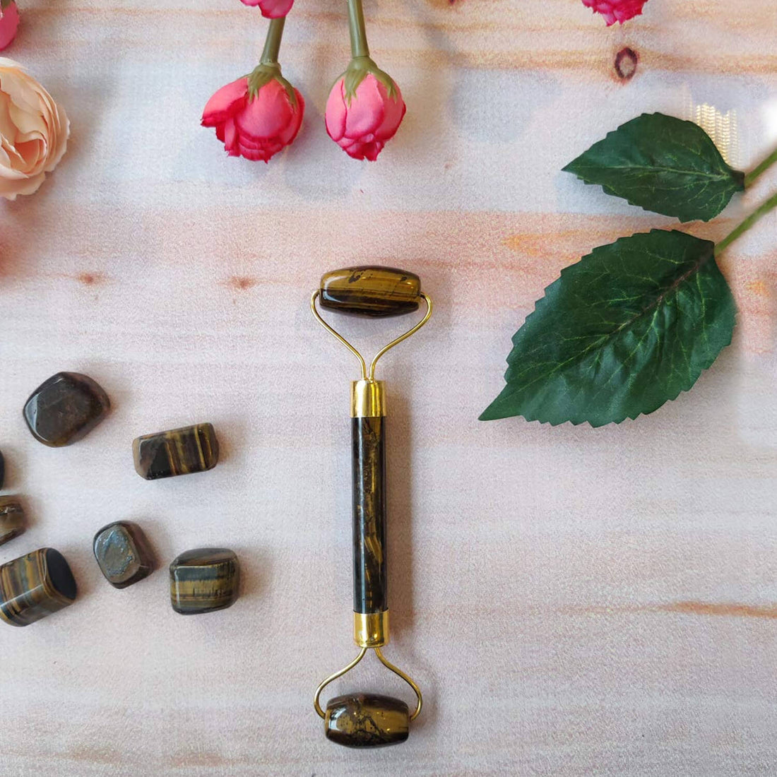 Tiger's Eye Face Roller with Gua Sha – Confidence & Skin Glow
