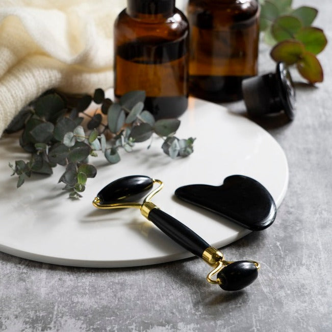 Hematite Face Roller with Gua Sha – Detox & Grounding Therapy