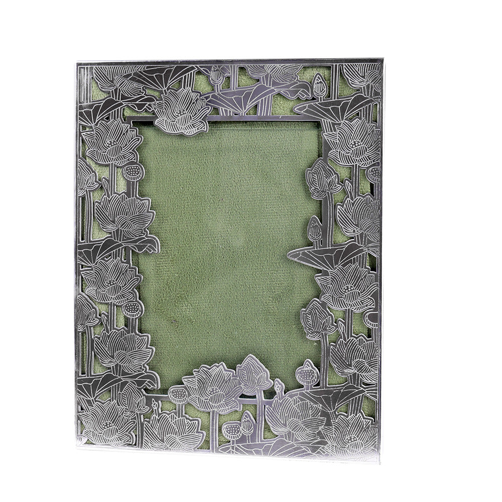 Silver Photo Frame – Decorative Tabletop Frame Home & Spiritual Decor