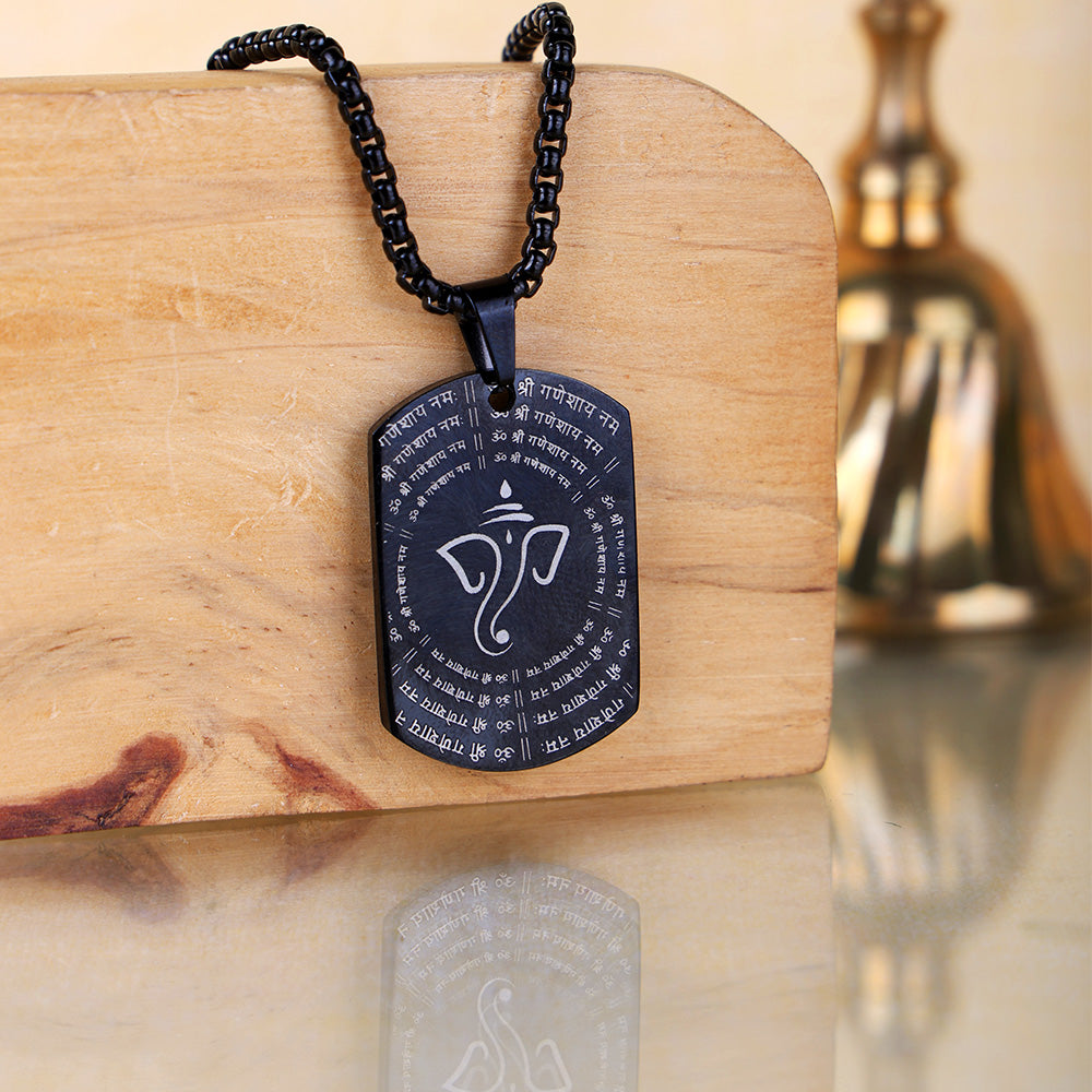 Ganpati Shlok Pendant MicroCarved Black
