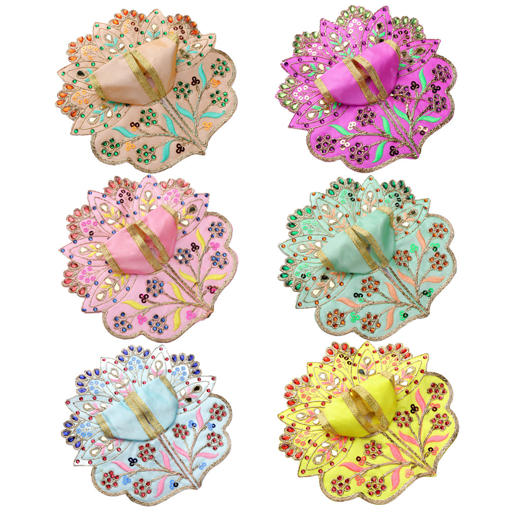 Size No.2 Traditional Zari Work Indian Laddu Gopal Dress