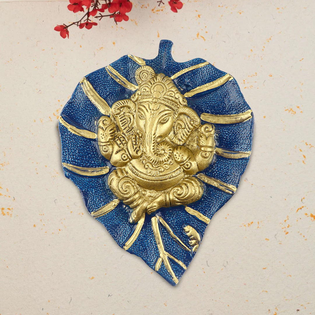 1 Pc Lord Ganesh on Leaf Patta Wall Hanging