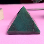 Green Aventurine Pyramid for Reiki Healing and Crystal Healing Stone