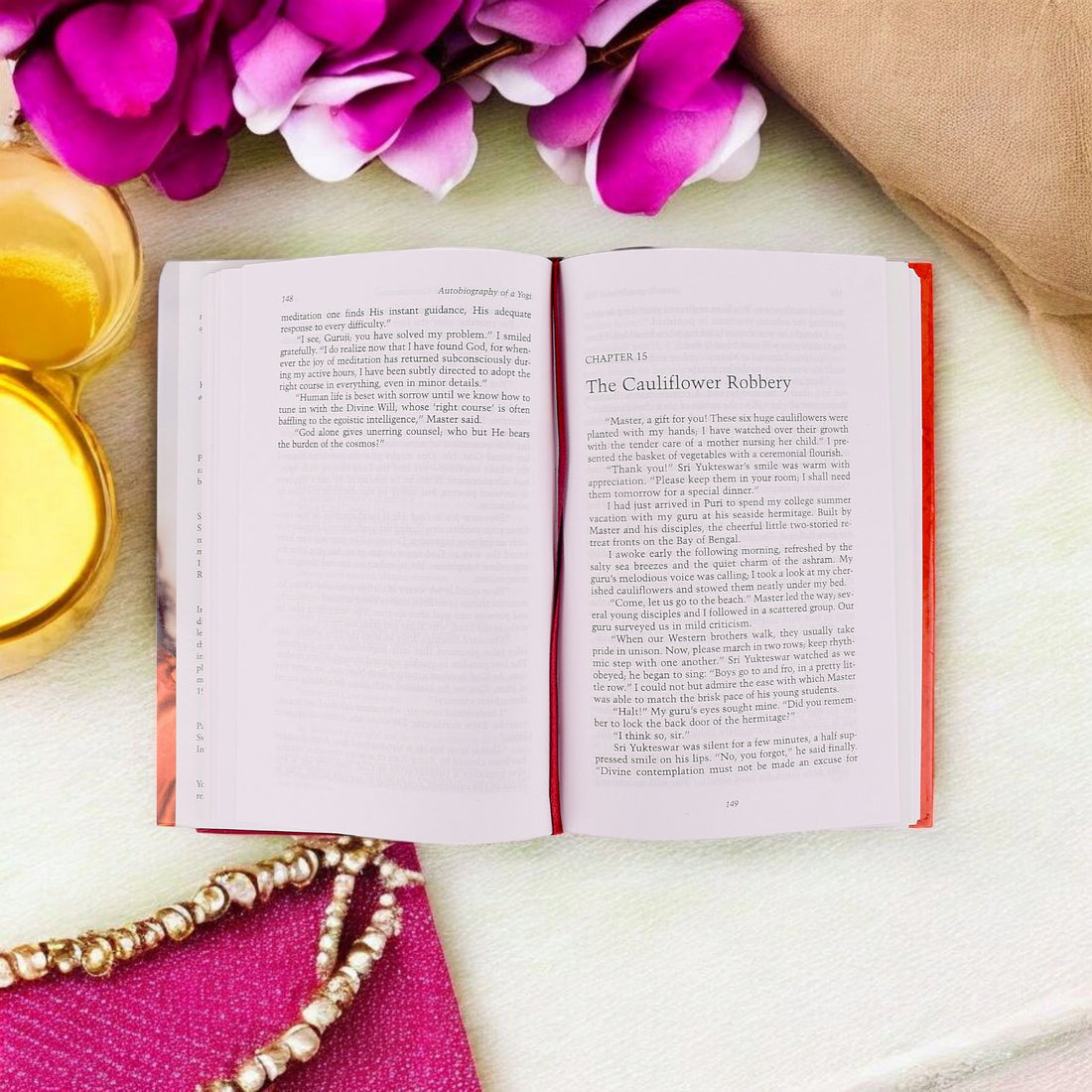 Autobiography of a Yogi (Yogi Kathaamrt) Self Realization Fellowship