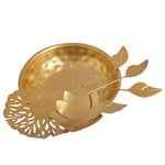 Handcrafted Graceful Urli