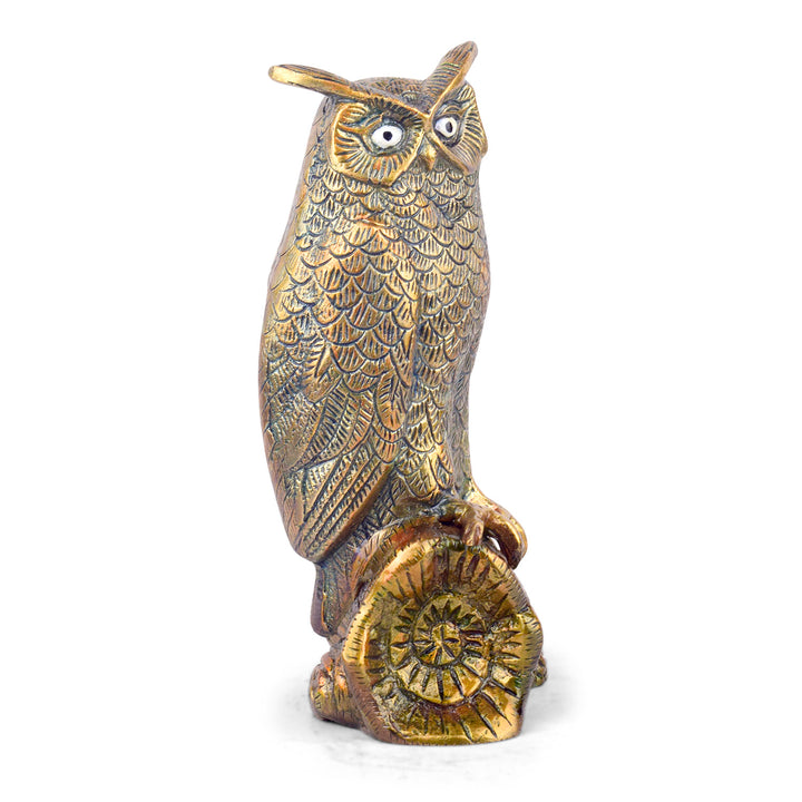  The 7.9 Inch Brass Owl Figurine Guardian of Wisdom and Insight is a beautifully crafted piece that symbolizes knowledge, wisdom, and intuition. This elegant owl figurine is made from high-quality brass, showcasing intricate detailing that highlights the owl's watchful gaze and majestic presence. 