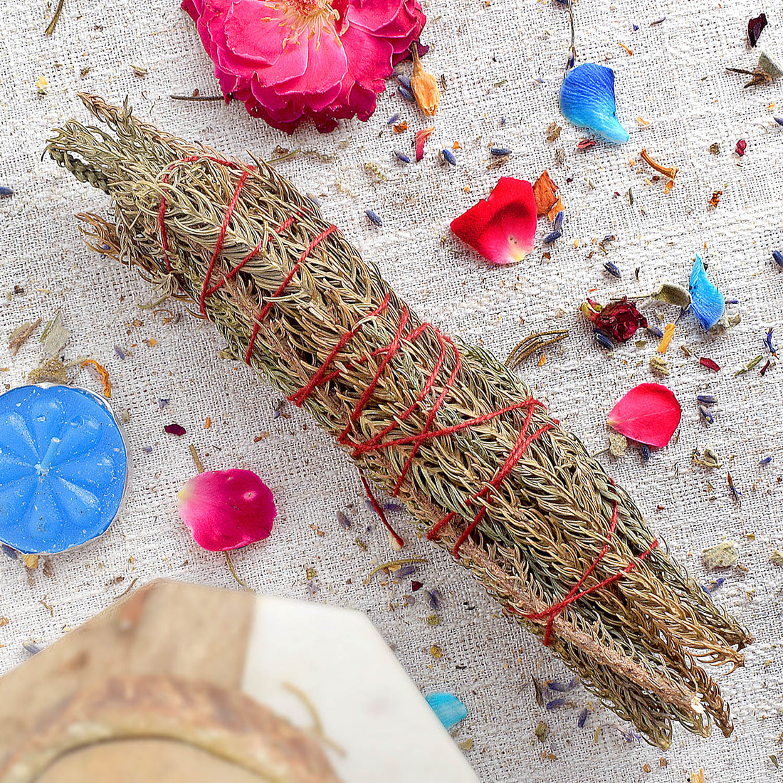CEDAR HEALING SMUDGES