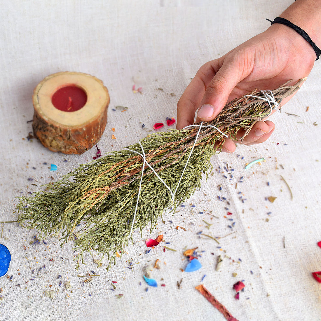 JUNIPERS HEALING SMUDGES