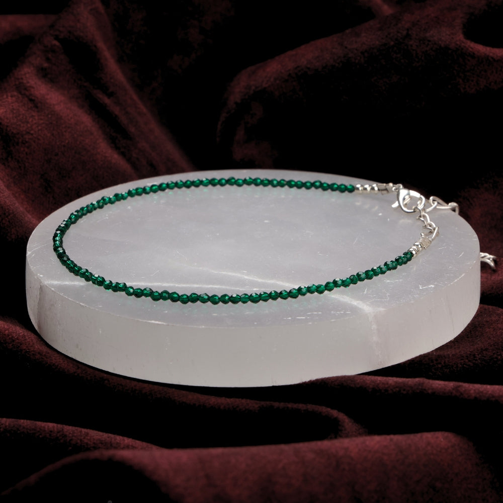 Green aventurine healing stone anklet for luck and prosperity. India’s Largest Puja Accessories Brand- www.satvikstore.in