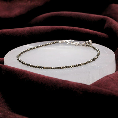 Pyrite healing stone anklet for wealth and protection. India’s Largest Puja Accessories Brand- www.satvikstore.in