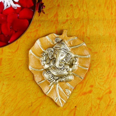 Ganesh on leaf wall Hanging | India’s Largest Pooja Accessories Brand – www.satvikstore.in