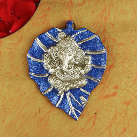 Ganesha on leaf wall hanging | India’s Largest Pooja Accessories Brand – www.satvikstore.in