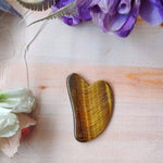 Tiger's Eye Face Roller with Gua Sha – Confidence & Skin Glow
