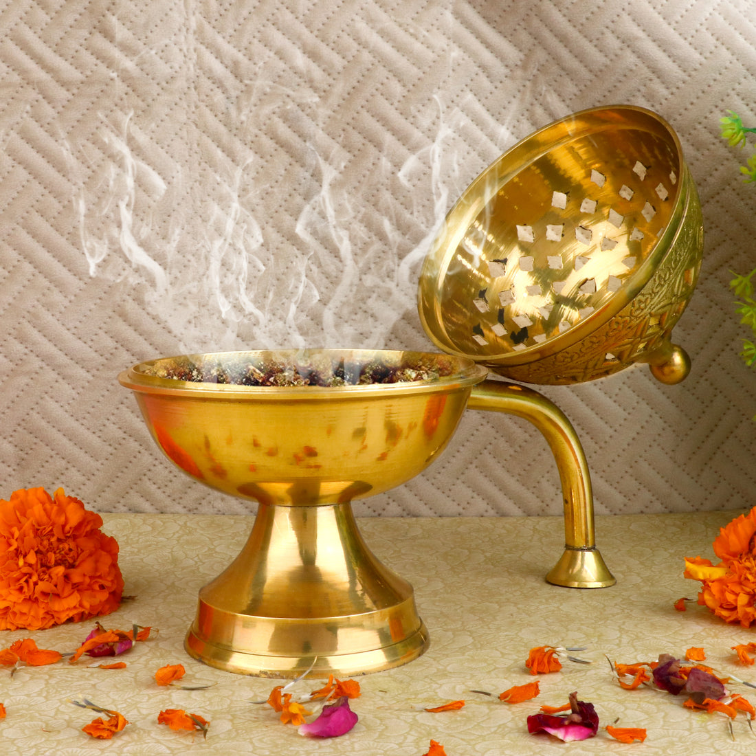 Antique Loban Dingali